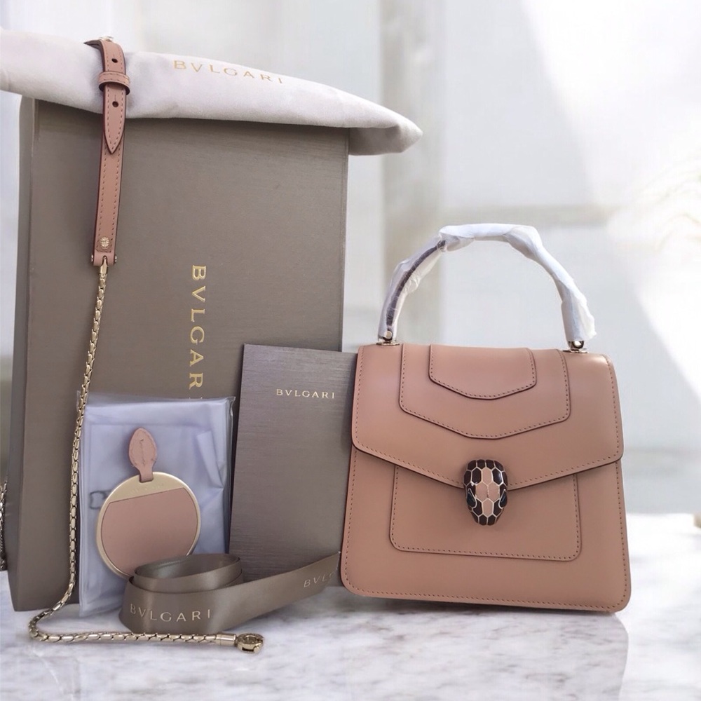 Sold ✅ Blvgari Serpenti Forever Top Handle/ Crossbody Small IC Chip
